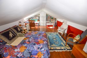 Loft Room- click for photo gallery